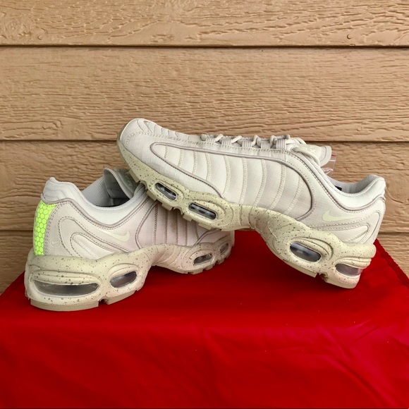 NIKE AIR MAX TAILWIND 4 SP 'SANDTRAP' BEIGE VOLT - Picture 10 of 11